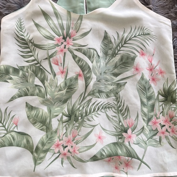 Papaya Tropical Print Green, Pink & White Floral Women's Tank size M - Picture 2 of 7